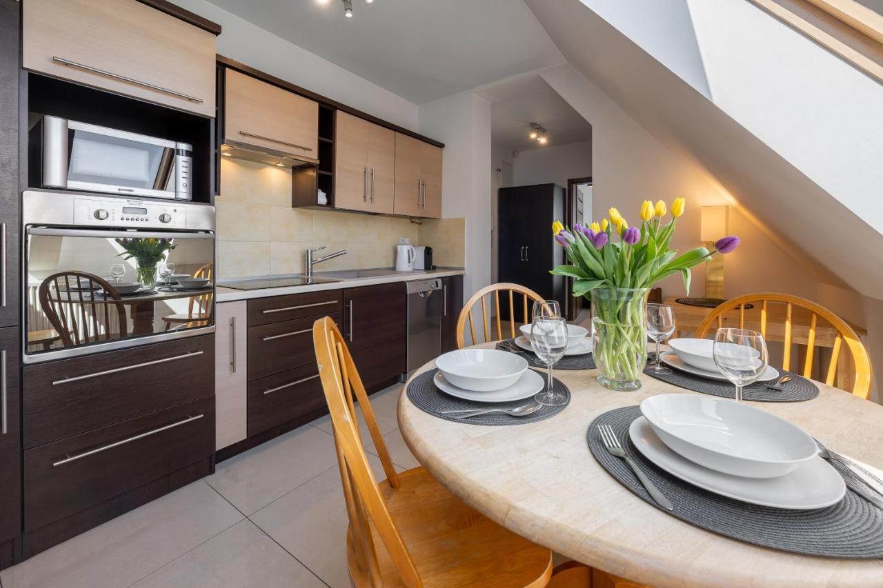 Liliowe Turnie, Centrum, Garaz Podziemny Apartment *